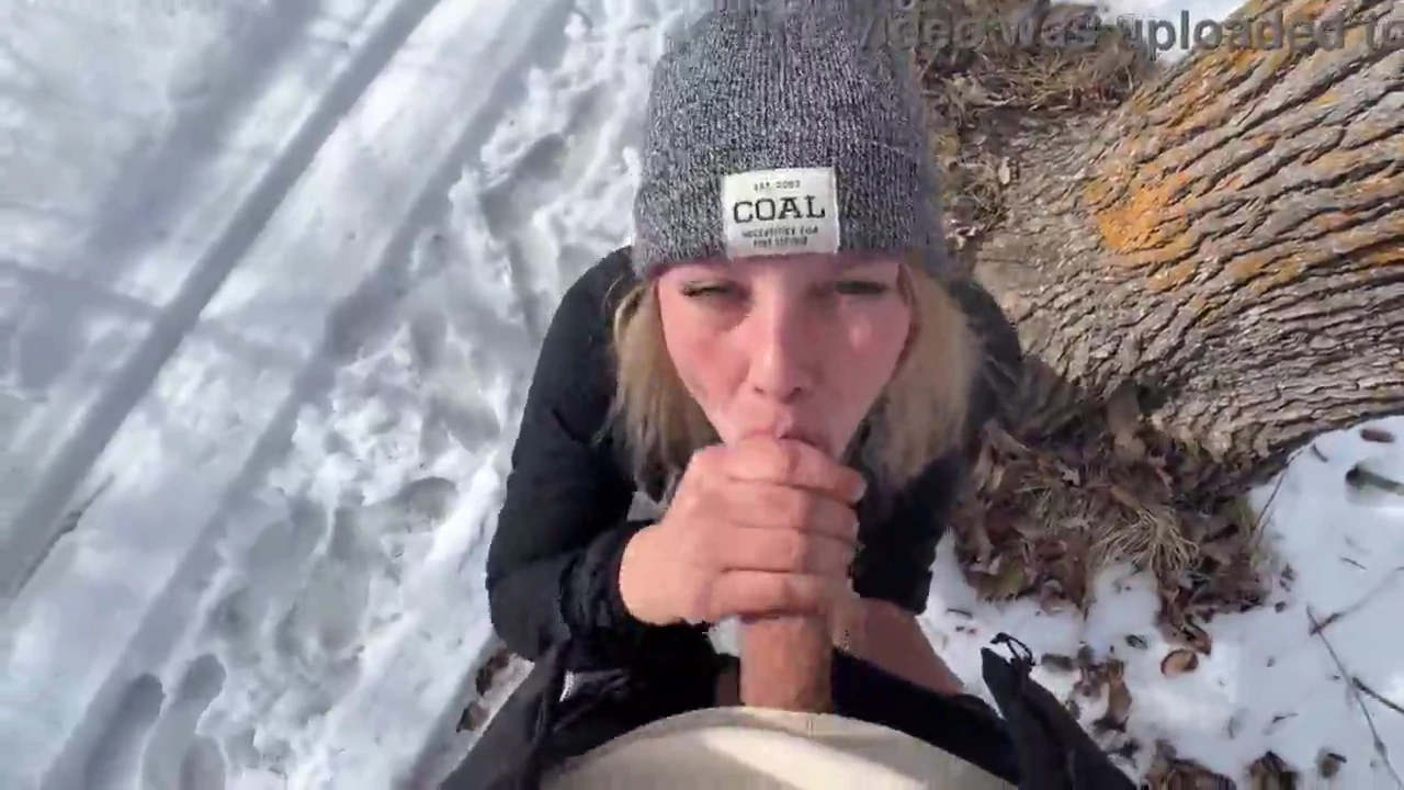 Winter outdoor romp in the park with a busty blonde porn video